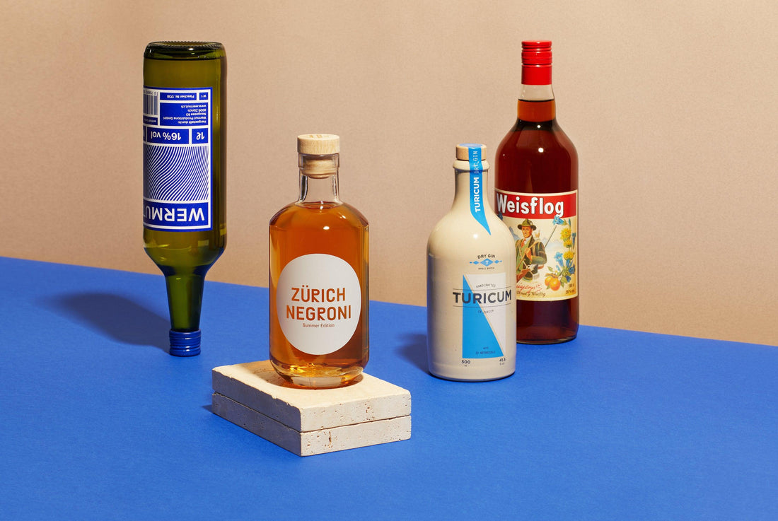 3 Zürcher Spirituosen vereint in einer Flasche. Der Zürich Negroni ist geboren! - The Cocktail